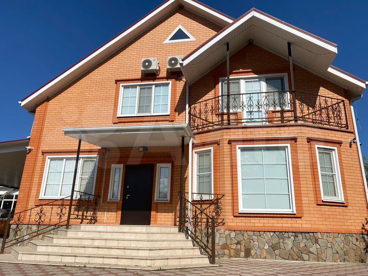 Дом 236,7 м² на участке 25 сот.