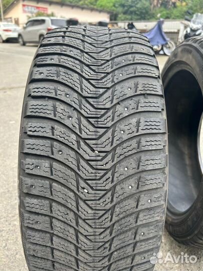 Michelin X-Ice North 3 245/45 R19