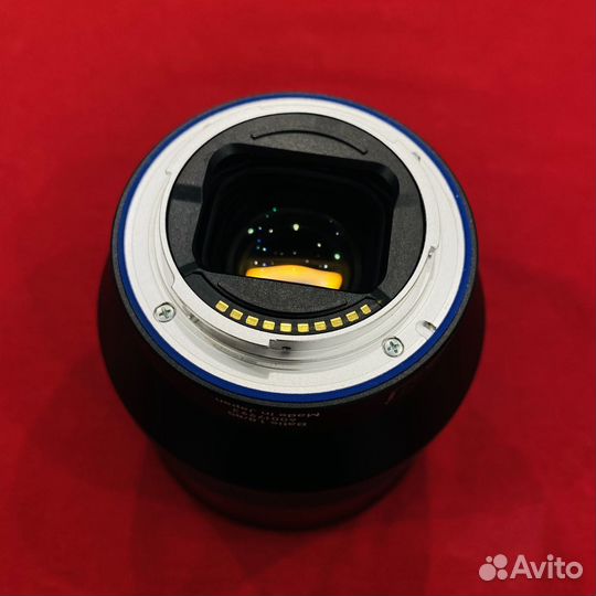 Carl Zeiss Batis 85mm f/1.8