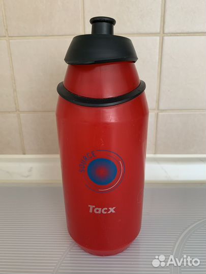 Пустые стеклянные и пласт. баночки от витаминов