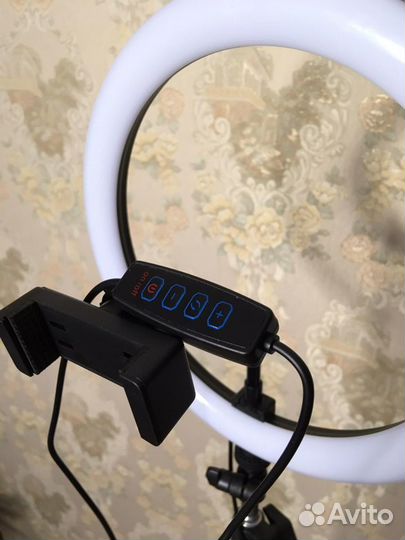 Кольцевая лампа 26см новая