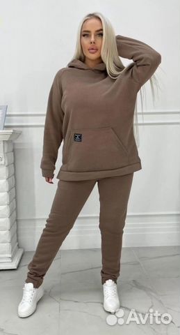 Костюм спортивный новый на флисе