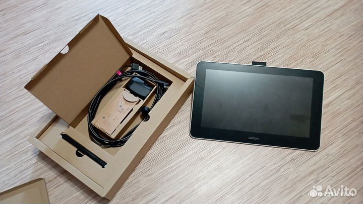 Wacom one 13