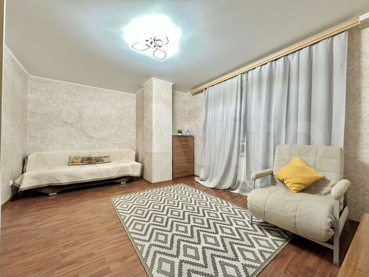 2-к. квартира, 57 м², 2/7 эт.