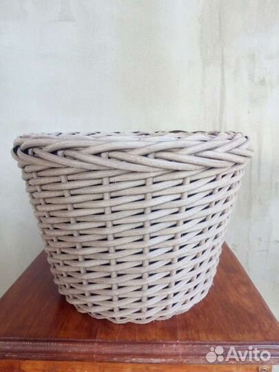 Кашпо для цветов