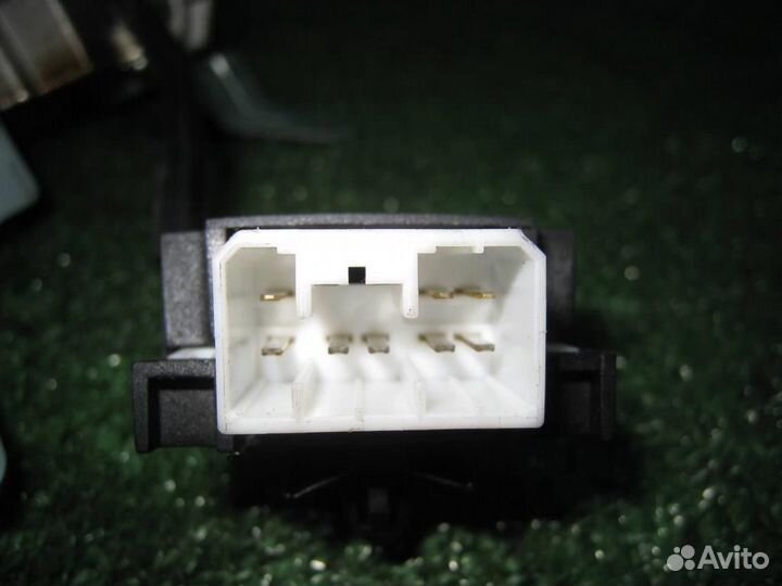 Мотор стеклоочистителя задний Chevrolet aveo T255