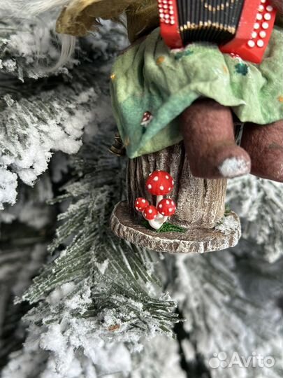 Ватная елочная игрушка Баба Яга