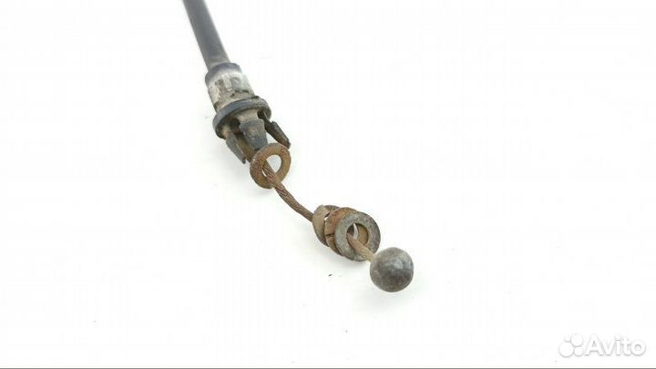 Тросик капота Isuzu Rodeo Y22SE 2002