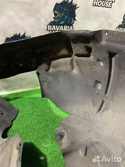 Подкрылок передний правый Audi A5 8T CDN 2014