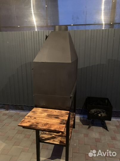 Мангал с крышей