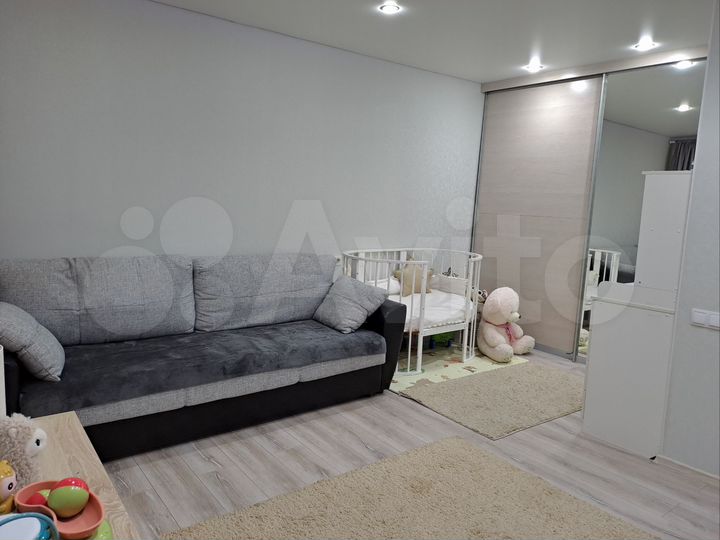 1-к. квартира, 42 м², 1/7 эт.