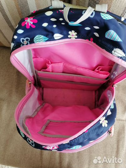 Продам рюкзак школьный