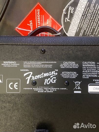 Гитара Fender Stratocaster усилитель Frontman10G