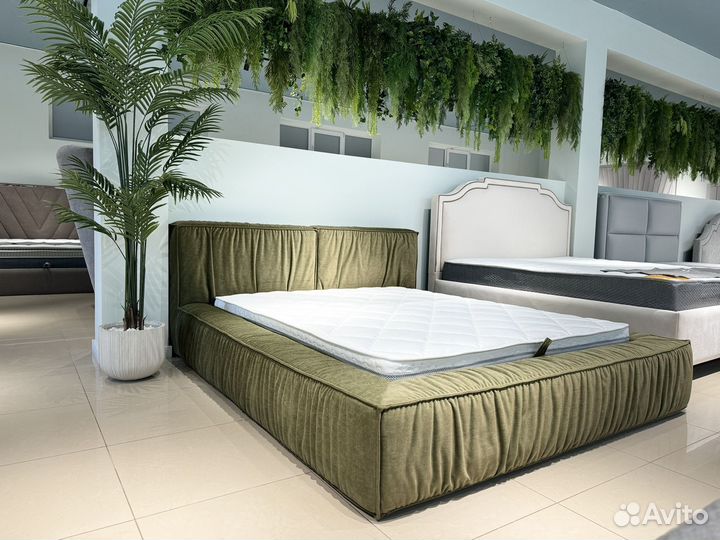 Кровать двухспальная в стиле loft