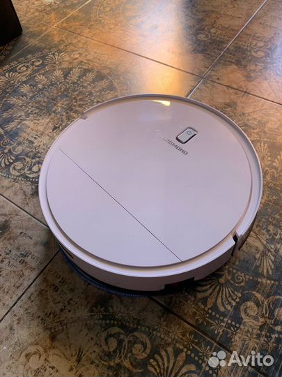 Redmond пылесос rv-r150