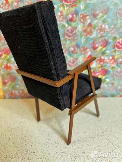Кресло для кукол в советском стиле