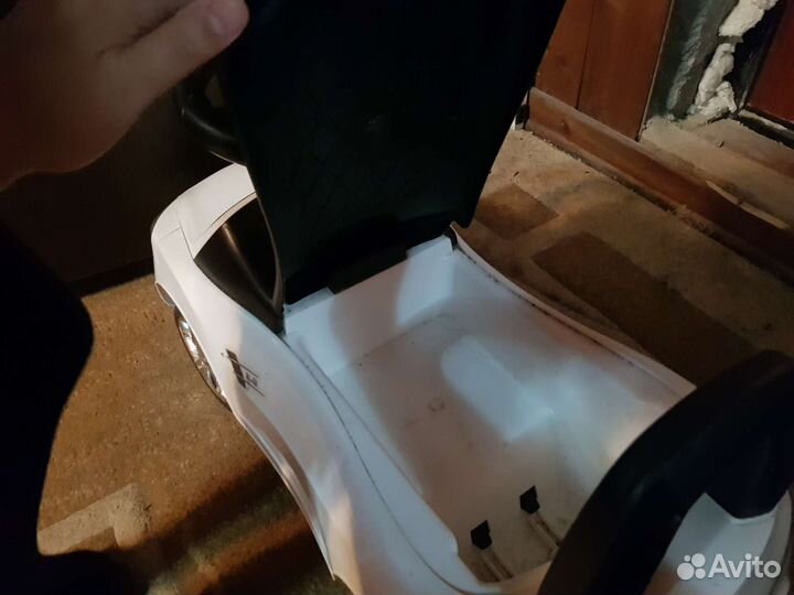 Машинка каталка толокар audi