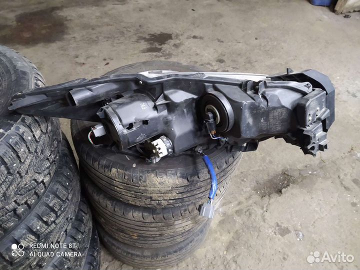 Фара subaru outback