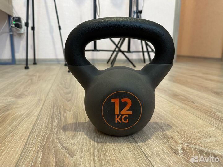 Гиря torneo 12 кг чугунная обрезиненная