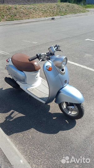 Продам скутер ямаха вино