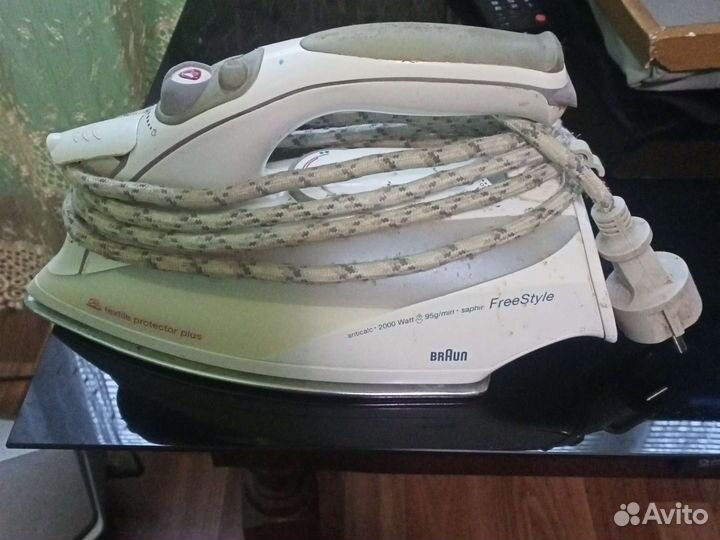 Утюг Braun