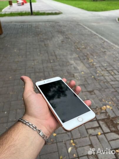 iPhone 8 Plus, 128 ГБ