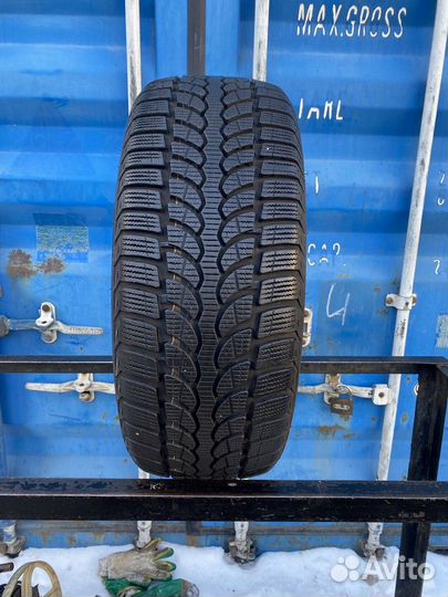 Bridgestone Blizzak LM-32 205/50 R17