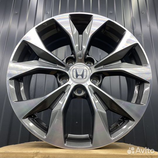 Диски 17 дюймов 5/114,3