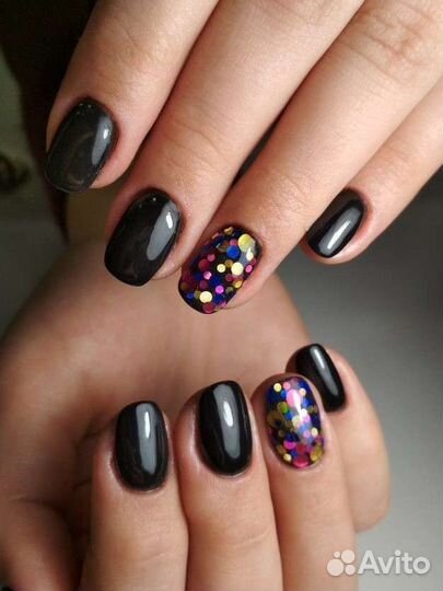 Пудровый маникюр