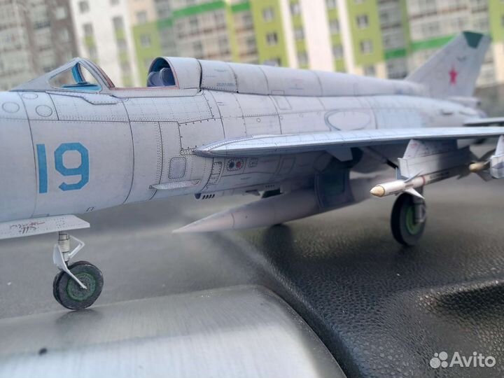 Модель самолета из бумаги