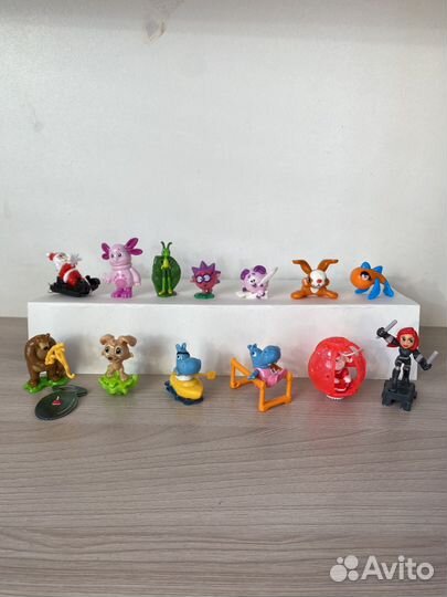 Киндер сюрприз игрушки