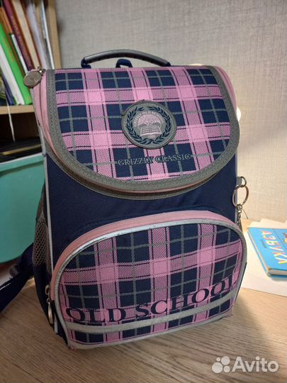 Ранец для первоклассника