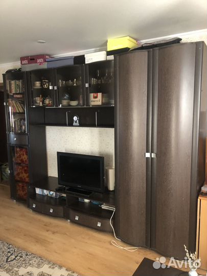 Стенка в гостиную бу