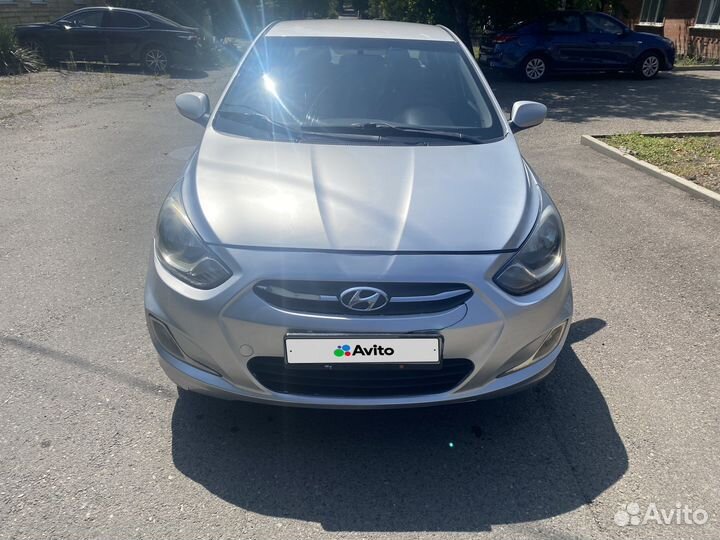 Hyundai Solaris 1.6 AT, 2014, 280 000 км