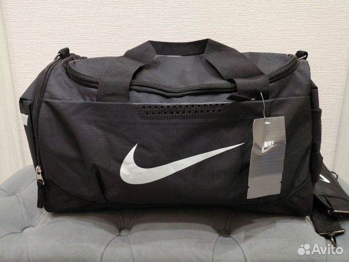 Дорожная спортивная сумка nike