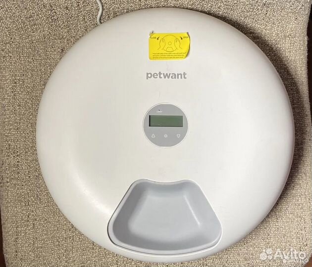 Автокормушка для кошек и собак Petwant