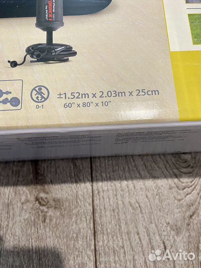 Надувной матрас intex с насосом и подушками