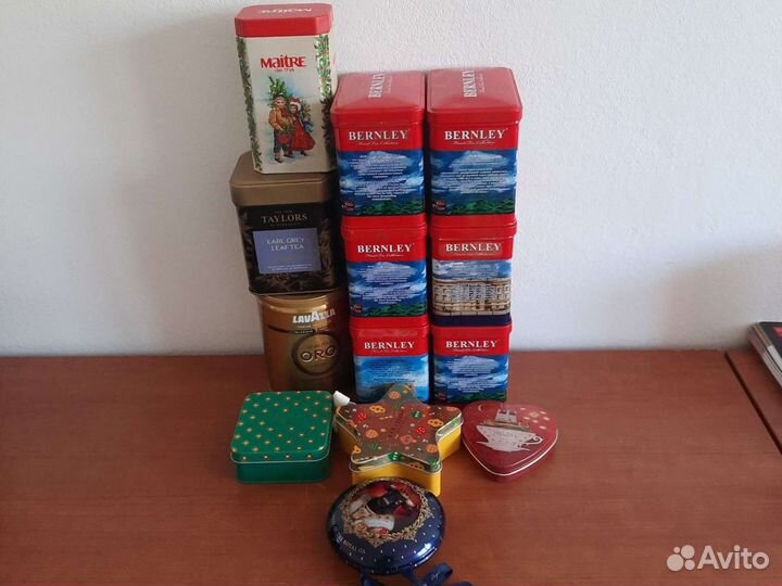 Жестяные коробки из под чая