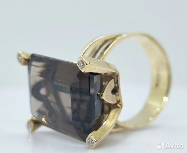 Золотое кольцо 585 пробы с бриллиантами