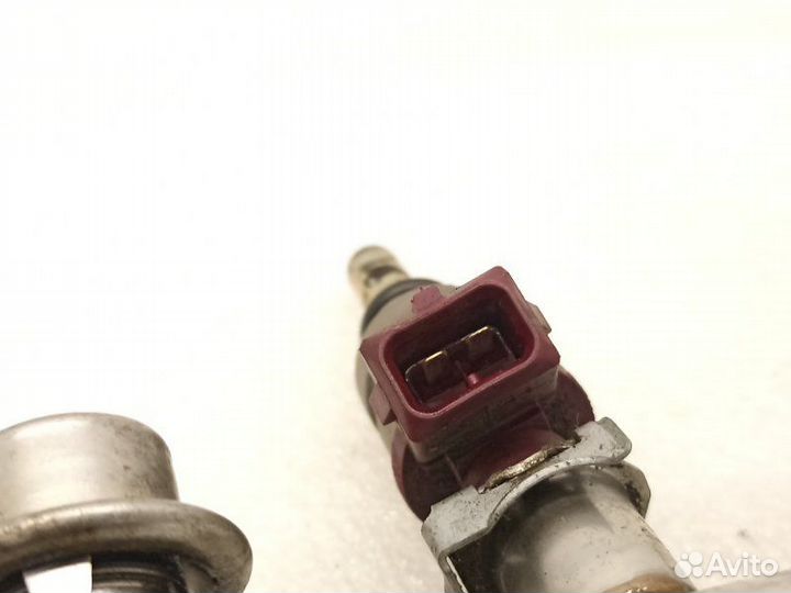 Топливная рейка (рампа) Mercedes-Benz C-Class W204