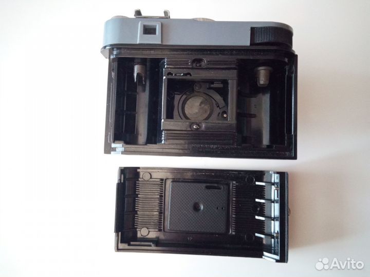 Пленочный фотоаппарат