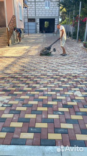 Подсобники