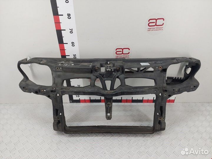 Панель передняя (телевизор) для Volkswagen Golf 4