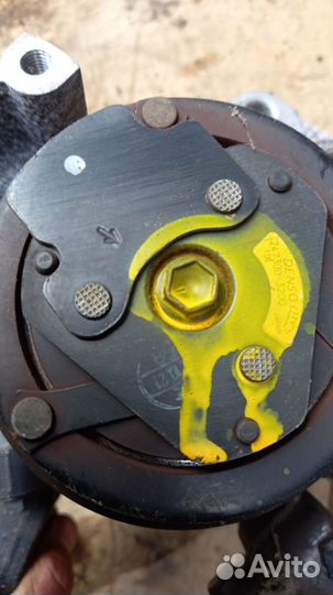 Компрессор кондиционера Subaru Legacy EJ20