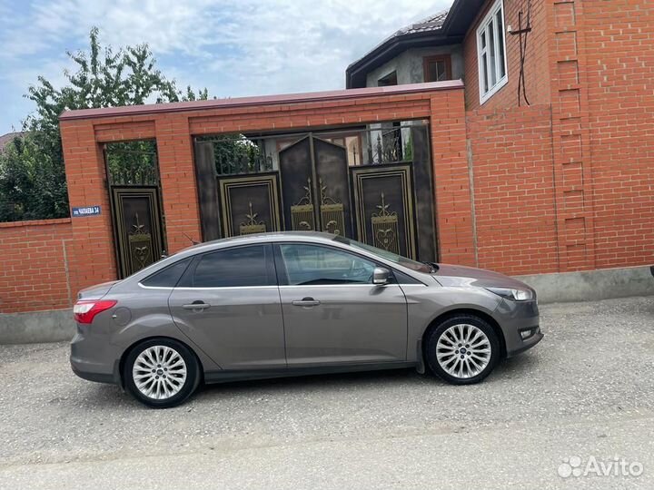 Сидения на ford focus 3 2012 год 1,6 125