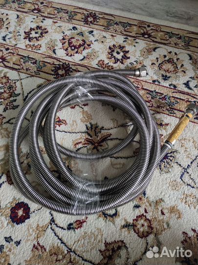 Шланг газовый