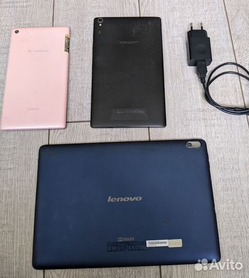 3 планшета Lenovo (под ремонт или запчасти)