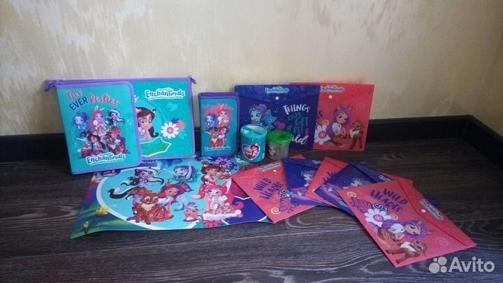 Школьный портфель