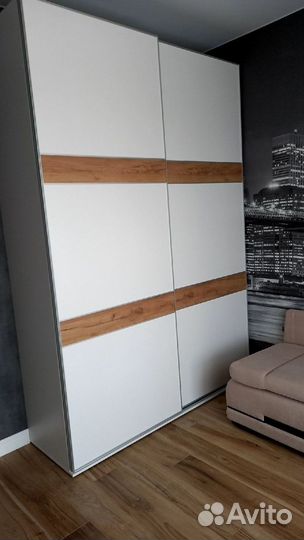 Шкаф навесной