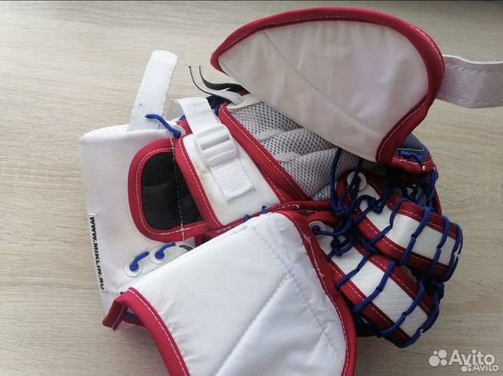 Детская хоккейная вратарская форма